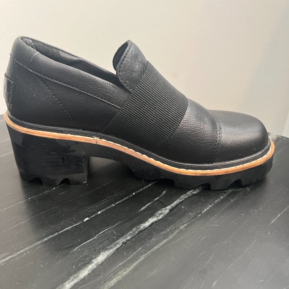 SOREL JOAN NOW CITY LOAFER, BLACK LEATHER, SIZE 8